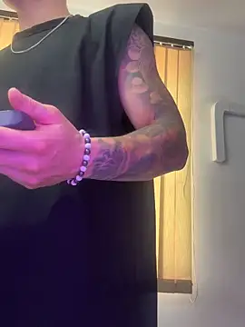 Alexander_ferre webcam