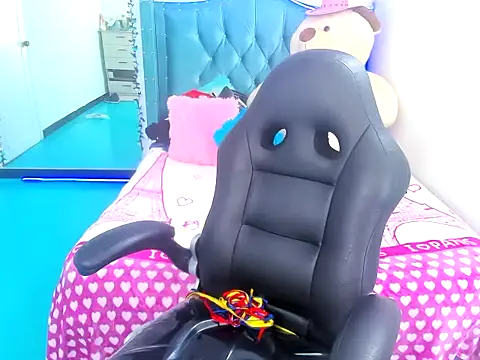 naomi_johnson webcam