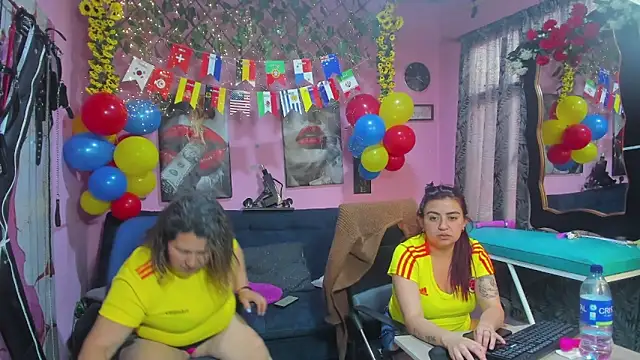 lesbiancuple webcam