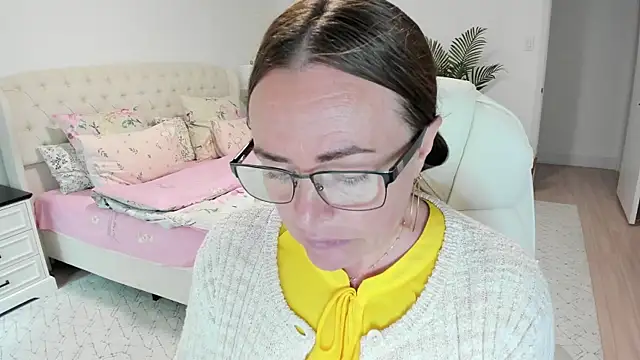 Vika73 webcam