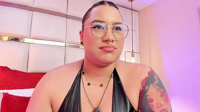 elizavenus (F young) - Body tour naked with gape my ass