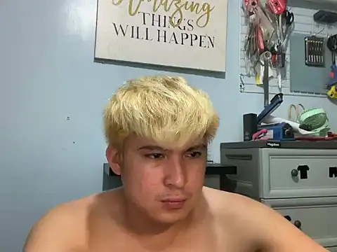kingdirtyfog (M young) - Im broke, SPOIL UR HOT BOYTOY here!!