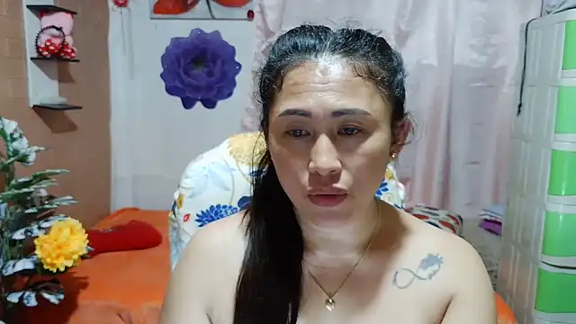 Filipina_Desire webcam