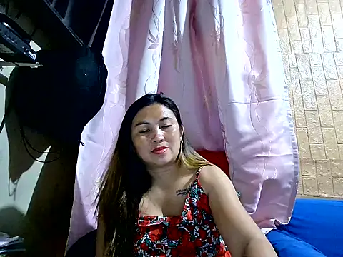 Lonely_Heart webcam