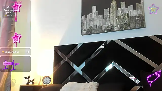 Nauthy_Nahomi