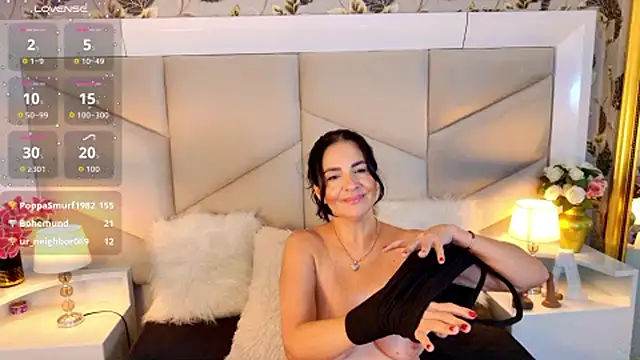 Watch AlizonMoreti live on EroticFlix - High definition streams