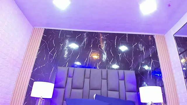 Watch BustyGlow live on EroticFlix - High definition streams