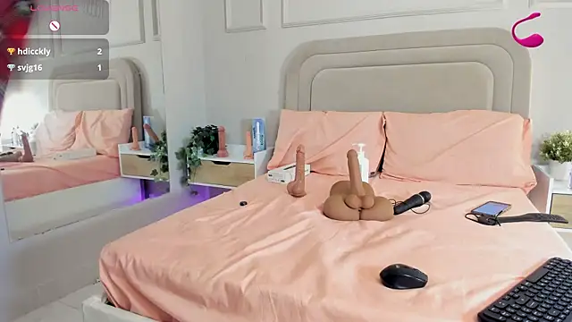 liastarkk - Liastarkk's free webcam - UK Sex Cams