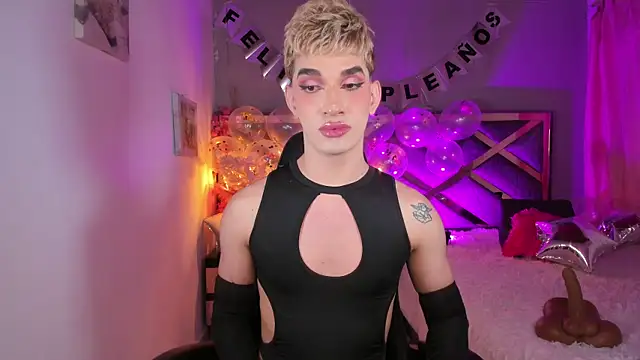 Cherry_zayden_ webcam