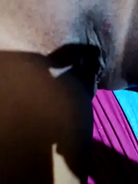 sexysexylaky webcam