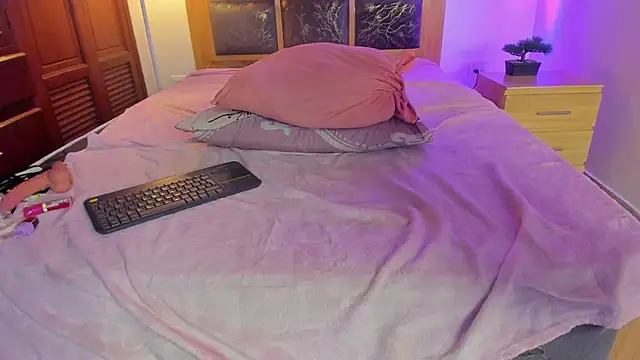 Zoe_sky1 webcam