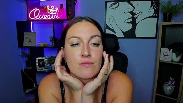 Watch FUN_AMI live on EroticFlix - High definition streams