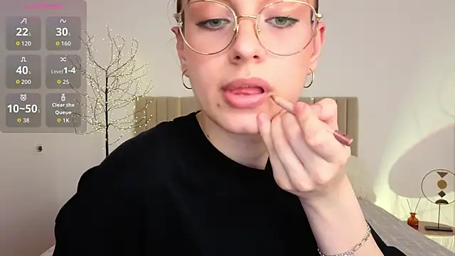 Real_cutie1 webcam