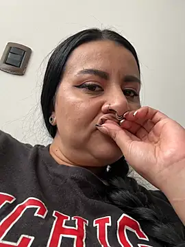 Abril_Luv webcam