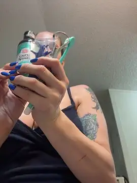 lolabunny9's live room