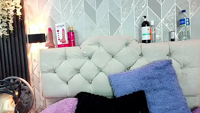 Zaira_bonny webcam