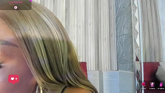 BriannaChelsea webcam