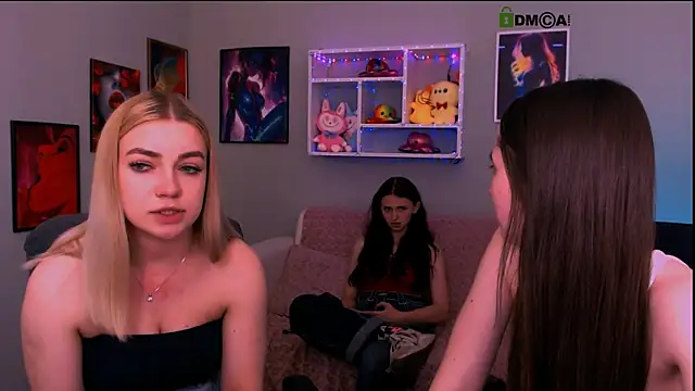 bella_dorn (G teen) - show ass
