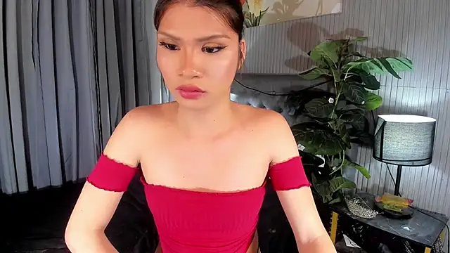 delightfulasianhugecock webcam