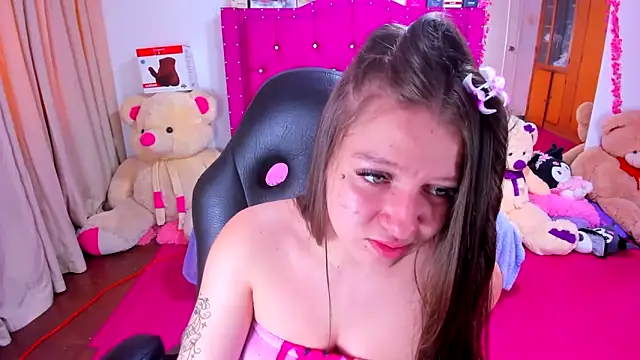 Luna_Analya webcam