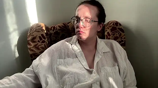 sofiatease (F young) - <3