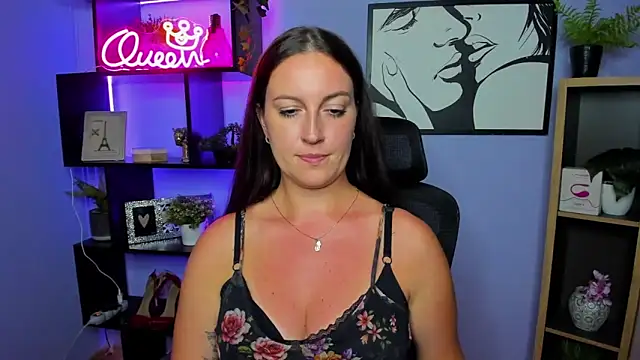 Watch FUN_AMI live on EroticFlix - High definition streams