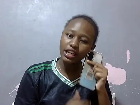 Watch Petite_Ebony10 live on EroticFlix - High definition streams