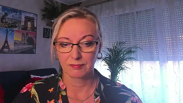 vanessa_chat live cam on StripChat