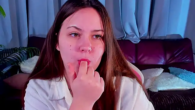 MireyaLin webcam