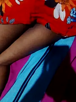 sexysexylaky webcam