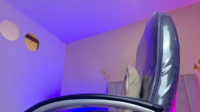 Nascary_Fox webcam