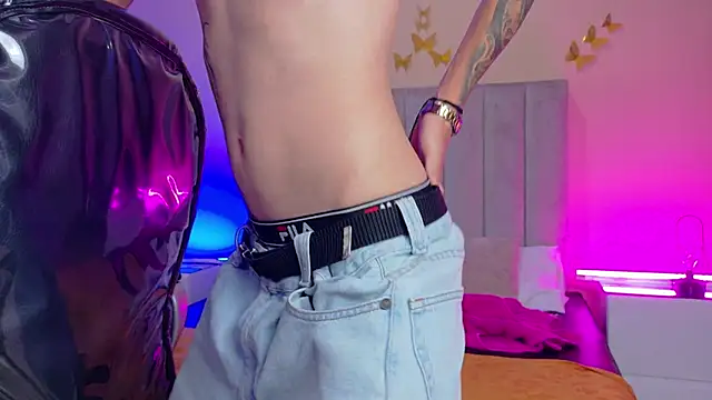 Nascary_Fox webcam