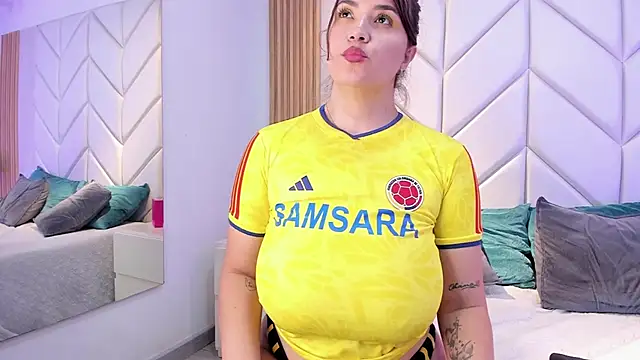 Samanta_Rave webcam