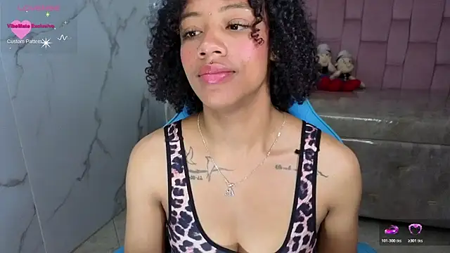 Violeth_b webcam