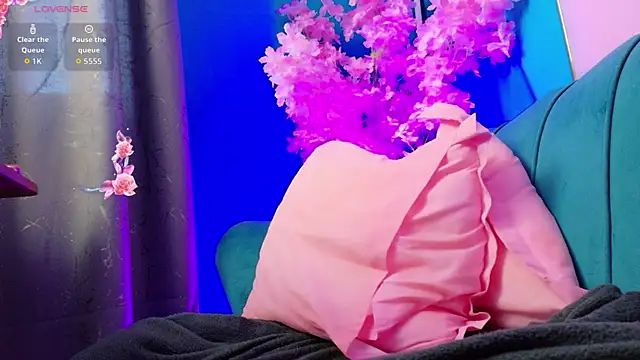 AriannaSins webcam