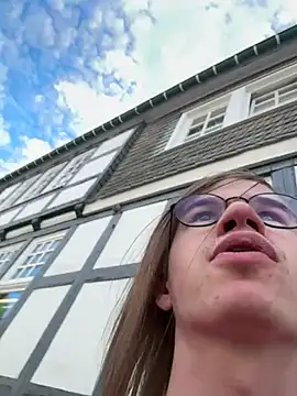 YoungSebi webcam