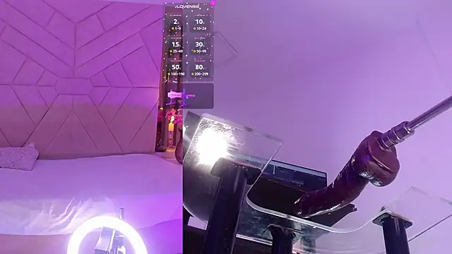 NicoleJons_ webcam