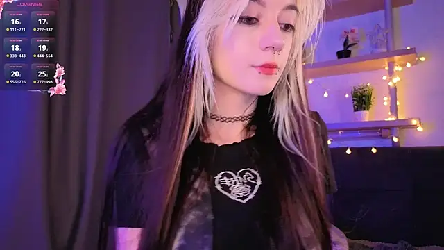 TristaRoht webcam