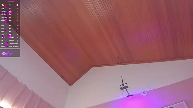 elodie_walker webcam