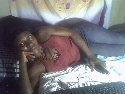 cute-shamza live cam on StripChat