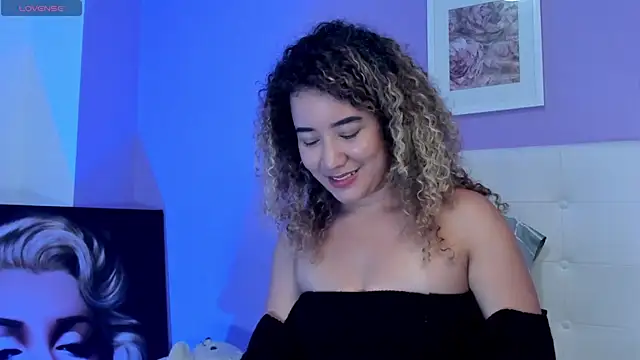 Charlotte11-11 webcam
