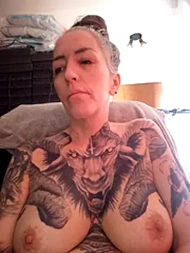 vamporasuccubus19777 webcam