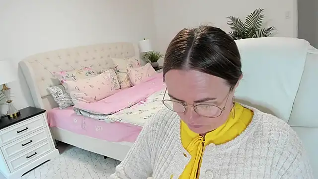 Vika73 webcam