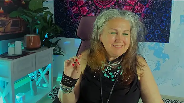 Watch LilaMaharani live on EroticFlix - High definition streams