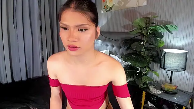 delightfulasianhugecock webcam