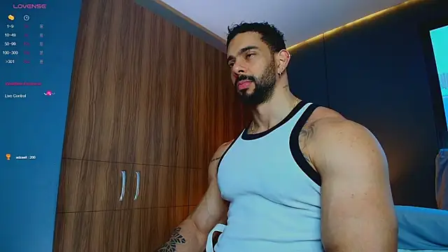massimo_visconti webcam