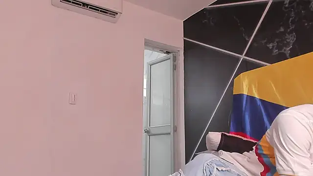 Quma86 - Male webcam sex chat