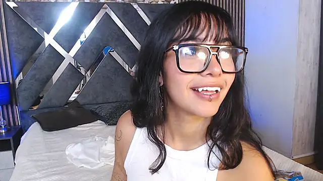 Amy_channel webcam