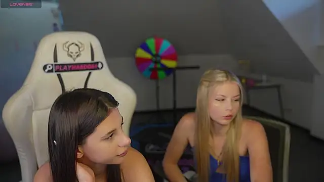 Melissa_kiss054 webcam