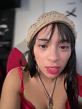sasha-firee (F young) - Show Tits 🍒